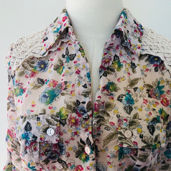 Blouse Sheer Pink Floral AMERICAN RAG Roll Up Sleeves Large - Picture 4 of 9